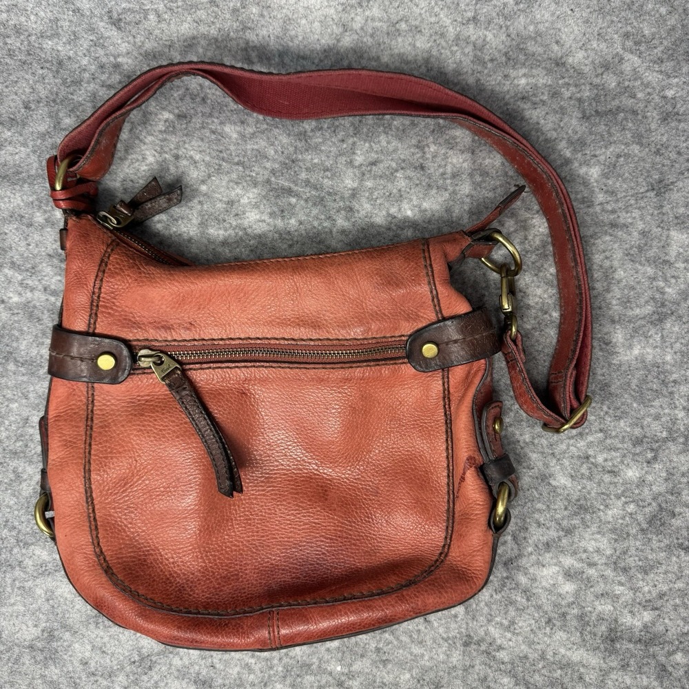 Fossil Shoulder Bag Rust red Orange Leather Shoulderbag Purse Handbag Hobo Boho